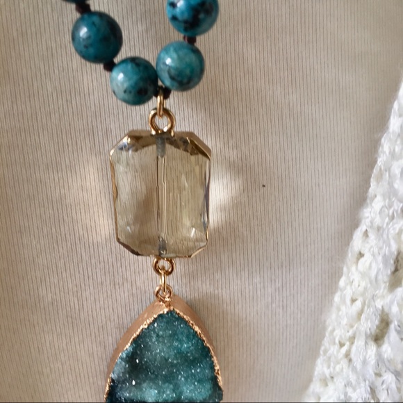 Anthropologie Druzy Quartz Pendant Necklace - Picture 4 of 8